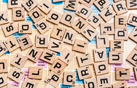 Juego de palabras con bot en RadioBlue